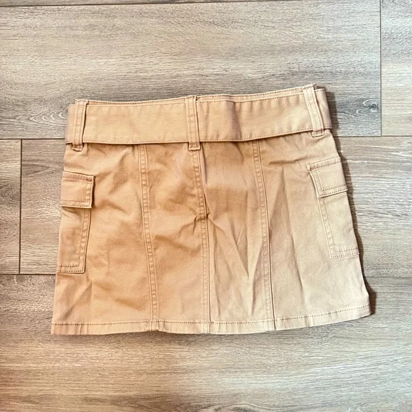 Mini Skirt - Picture 2 of 2